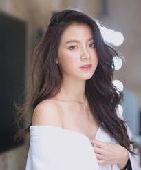 Cô là một trong những nữ diễn viên thái lan đẹp nhất. 7 Ná»¯ Diá»…n Vien Ná»•i Tiáº¿ng Nháº¥t Man áº£nh Thai Lan NÄƒm 2020 Mai Davika Tiáº¿p Tá»¥c Ä'Æ°á»£c XÆ°á»›ng Ten
