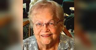 Debra Holdridge's Instagram, Twitter & Facebook