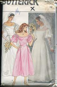 Vintage 1980s Butterick Wedding Gown Pattern 3136a Size Etsy Diy Wedding Dress Wedding Dress Patterns Patterned Bridesmaid Dresses