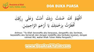 Ibadah puasa ramadhan sebentar lagi akan dijalankan oleh sebagian besar umat muslim di seluruh dunia. Doa Puasa Ramadhan Doa Niat Berbuka Dan Sahur Lengkap Dgn Artinya