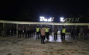 Inilah rekomendasi tempat makan dan restoran favorit di way kanan untuk mencicipi sajian lezat. Kapolres Pekalongan Pimpin Apel Patroli Gabungan Skala Besar Dalam Rangka Ppkm Darurat Sumatera Post