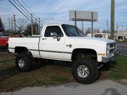 White 2 20 12 002 Chevrolet Truck Lifted Trucks Chevy Pickup Trucks Chevy Trucks