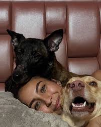 Sara Lis Angee (@sara_lis0401) • Instagram photos and videos