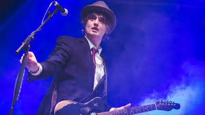 Rocker pete doherty (42) spaziert mit sichtbar mehr kilos. Pete Doherty Aktuelle Themen Nachrichten Sz De