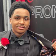 William Anderson III (@WilliamA_2022_)