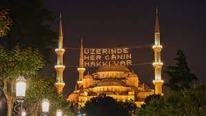 Akşam namazının vaktinin girdiği saattir. Aksam Ezani Saat Kacta Okunuyor 2 Nisan Sali 2019 Il Il Aksam Ezani Saati Ve Namaz Vakti Gundem Haberleri