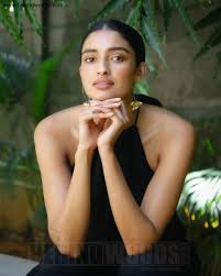 Learn about dayana erappa (model): Dayana Erappa Outfit Ideas For You