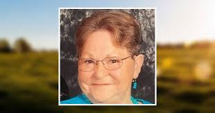 Linda Hardman's Instagram, Twitter & Facebook