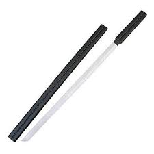 In addition, sasuke's hair style is often complained about and take your favorite character out into real life and practice. Amazon Com Sasuke Uchiha Kusanagi No Turugi Cosplay Sword White Blade Sports Outdoors Cosplay Sword Sasuke Katana Swords