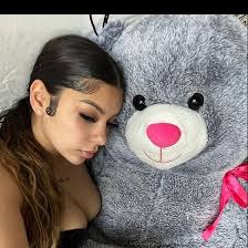 OnlyFans @linabinababy - Profile, photos & links - Babepedia