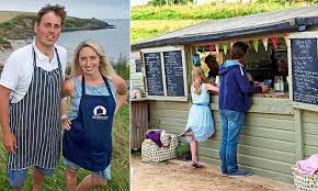 World leaders were seen getting chummy in the cornwall sunshine on saturday night, the penultimate. Gvkd6gjdbo2l9m