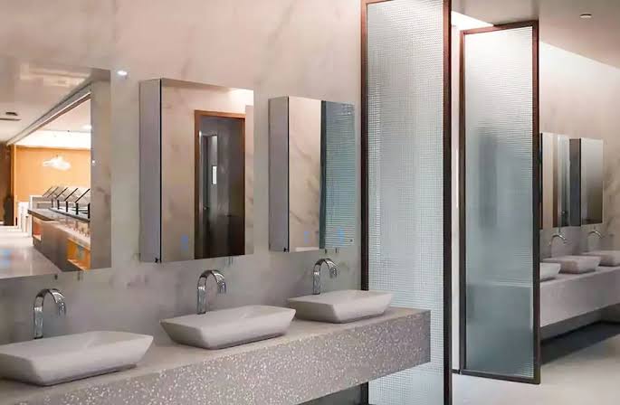 7 tips for building a trendy commercial restroom