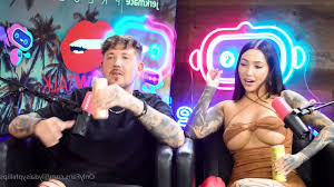 Onlyfans.com] Lily Phillips - FUCKING A LITTLE PERSON.mp4 0xis - EPORNER