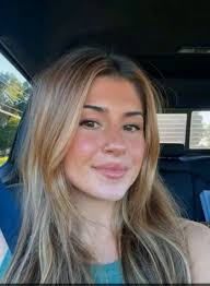 hello if you love me and you're my real fans say hi to the post and I will  get back to you currently happiness giving ❤️🥀🥀🌹❤️❤️❤️