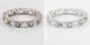 How to clean gold jewelry with baking soda? How To Clean Tarnished Jewelry
