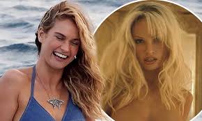 How Lily James and Sebastian Stan filmed Pamela Anderson and Tommy Lees sex  scenes | Daily Mail Online