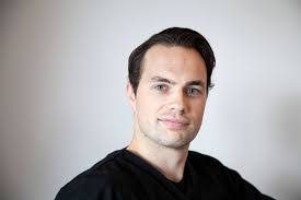 Wade Abbott's Instagram, Twitter & Facebook