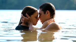 Depuis Son Plus Jeune Age Tessa Etait Promise A Un Avenir Tout Trace Une Vie Rangee Une Brillante Carriere In 2020 Romantic Drama Romantic Movies Netflix Streaming
