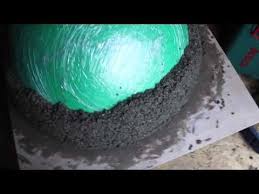 Four A Pizza Bois Wood Fired Pizza Oven Made Over A Gym Ball Using Vermiculite And Cement Mix Youtu Four A Pizza Four A Pizza Diy Fours A Pizza En