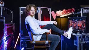 I love being on the stage—the audience's applause makes me feel so alive! The Voice Comeback Stage Diese Talents Sind Noch Dabei Promiflash De