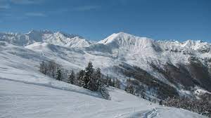 A alpe di mera oggi cieli in prevalenza parzialmente nuvolosi, con nubi pomeridiane associate a rovesci anche a carattere temporalesco, sono previsti 6.7mm di pioggia nelle prossime ore. Alpe Di Mera Scopello Aktuelle 2021 Lohnt Es Sich Mit Fotos