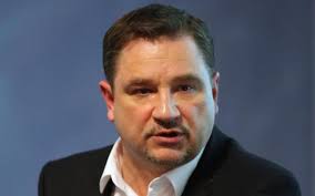 Piotr Duda: Opozycja wykorzystuje Wałęsę