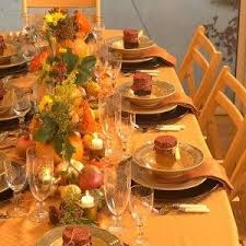 5 Handy Thanksgiving Day Party Decoration Ideas Thanksgiving Table Decorations Fall Tablecloth Thanksgiving Table Settings