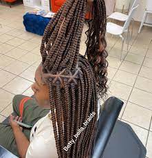 B E T T Y Bella B R A I D S On Instagram Two Tone Goddess Braids Triangle 2247953104 Cleanparts Desi Goddess Braids Triangle Box Braids Braided Hairstyles