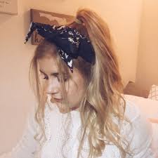 But when it comes to styling, i've heard if you have long hair, your mind probably goes to a braid every time you are in a hurry to style it. Quick And Easy Hairstyles For The Morning Morning Dew