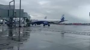 Cyclone Remal: আছড়ে পড়তে চলেছে ঘূর্ণিঝড় রেমাল! বাতিল একাধিক ট্রেন, বন্ধ  বিমান ও লঞ্চ পরিষেবা | LatestLY বাংলা