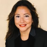 Eileen Mcintosh's Instagram, Twitter & Facebook