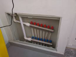 Bu sayede her oda modülasyonu ayrı vana ile manuel, termostatik ve otomatik kontrol edilebildiğinden, ihtiyaca ve yaşayan sakinlerin isteğine göre kolaylıkla ayar yapma olanağı da sağlanır. Yerden Isitma