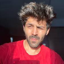 He has gained huge popularity and love from. Kartik Aaryan Theaaryankartik Twitter
