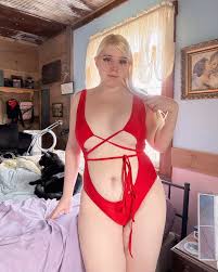 Idk if Ive ever shared this before but i got a degree in middle grades  education before I started doing onlyfans and porn. My online footprint is  so bad I could never