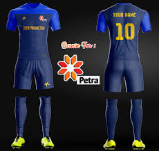Baju futsal merupakan salah satu jenis baju yang mempengaruhi penampilan dan kenyamanan seseorang saat bermain futsal. Fashion Olahraga Agenkaosfutsal Com Custom Kaos Futsal Dari Petra Fc Desain Kaos Futsal Reguler Ini Dipilih Sebagai Kostum Dari Petra Fc Dengan Bahan Wafer Dan Full Sablon Menggunakan Sablon Polyflex Kenapa Harus