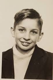 Hi i am looking for anyone that lived