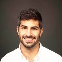 Tom Kee's Instagram, Twitter & Facebook