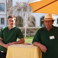 Wir sind sehr zufrieden und würden jederzeit wieder mit schmid gartenbau zusammen. Gartengestaltung Stuttgart Esslingen Kirchheim