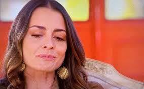 A atriz que faz parte da nova aposta para a ficção tvi reencontrou o amor de acordo com a tv guia. Patricia Tavares Emocionada Ao Falar Do Irmao Ator Tenho Pena Que Este Meio O Tenha Enxotado Nova Gente