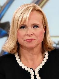 Anna Botting's Instagram, Twitter & Facebook