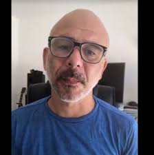 Filho de Gonzaguinha promete processar Abílio por usar música: "Você vai  pagar"