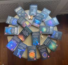 Au moment où j'ai ouvert le roman de bernard werber, j'ai su qu'il fallait que je le finisse. Bernard Werber La Nouvelle Collection Automne Hiver 2020 Relookee Des Poches Ps Laquelle Preferez Vous Facebook