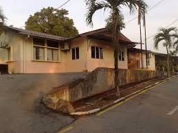 Demikian penjelasan tentang daftar alat kesehatan, fungsi dan gambarnya. 0104201318534 Klinik Kesihatan Dengkil Gambar Di Ambil Se Flickr