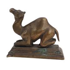 51 long draft coffee table glass top iron base polished nickel brass me27321ag. Handmade Realistic Brass Camel Statue