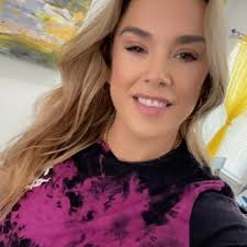 Janel Suarez (@the_lil_horned_pastry) • Instagram photos and videos