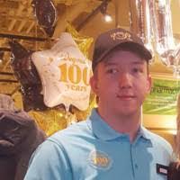 Mark Knott's Instagram, Twitter & Facebook