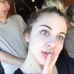 Roslyn Clayton's Instagram, Twitter & Facebook