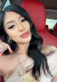 Aime Arias's Instagram, Twitter & Facebook