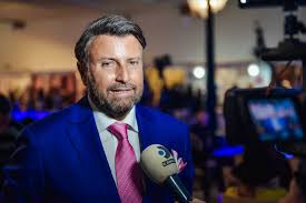 We did not find results for: CÄƒtÄƒlin Botezatu È™i A FÄƒcut Deja Testamentul Cine Ii Va Mosteni Averea Si Afacerile Copiii Nu Sunt In Stare Capital