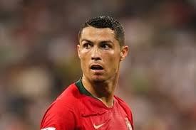 Inilah tren rambut pria 2020 yang cocok buat ke kantor sumber. 12 Gaya Rambut Pria Terkeren Dalam Piala Dunia 2018 Halaman All Kompas Com